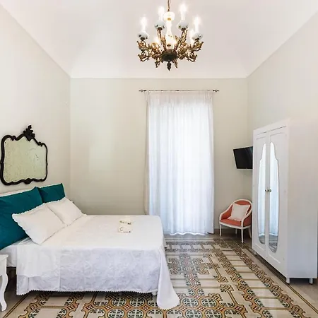 Liberty Regina Elena Couette-café